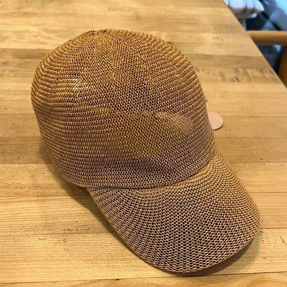 Stylish Tan Women's Cap - Picture 3 of 3
